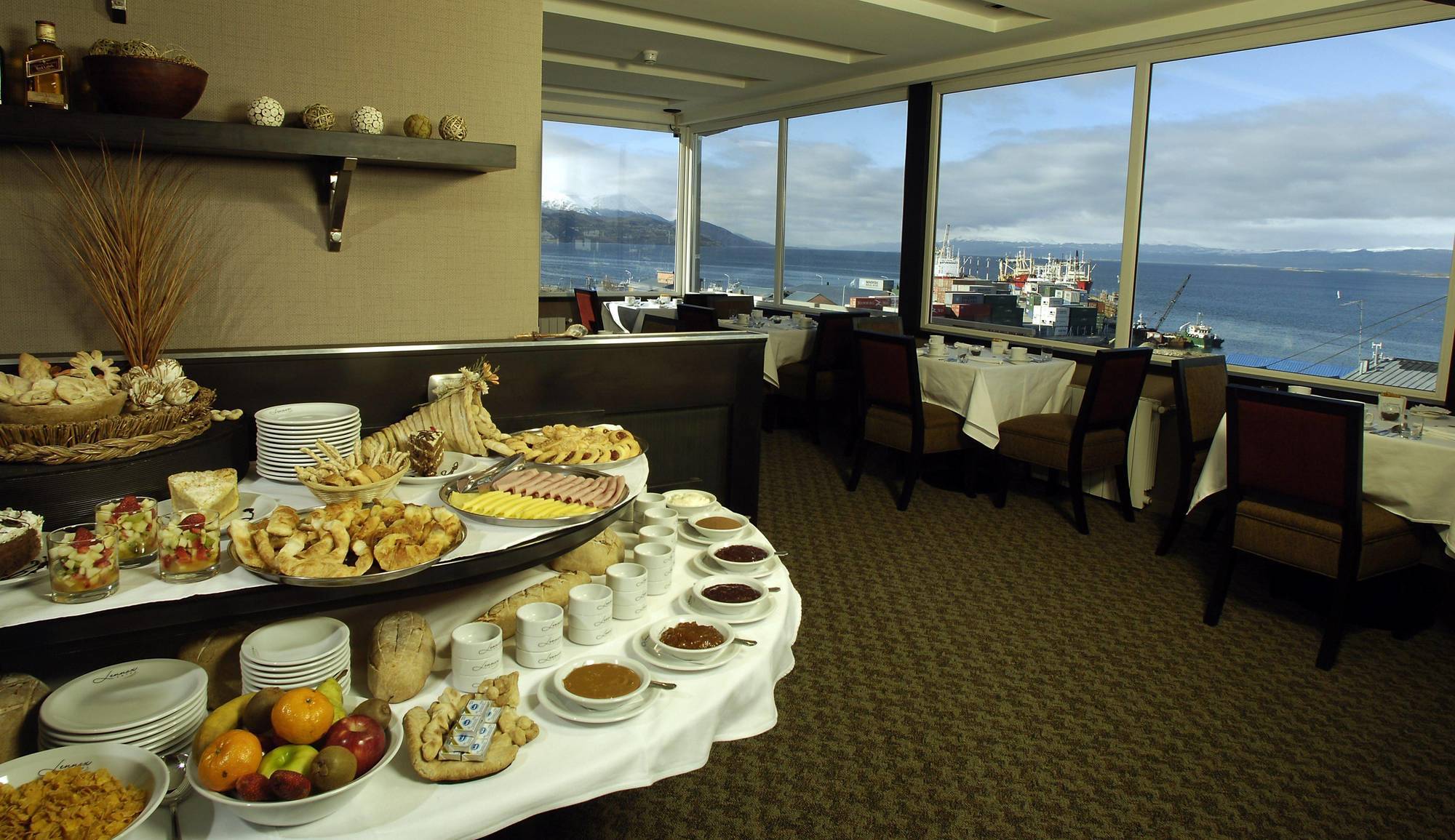 Lennox Ushuaia Hotel Екстериор снимка